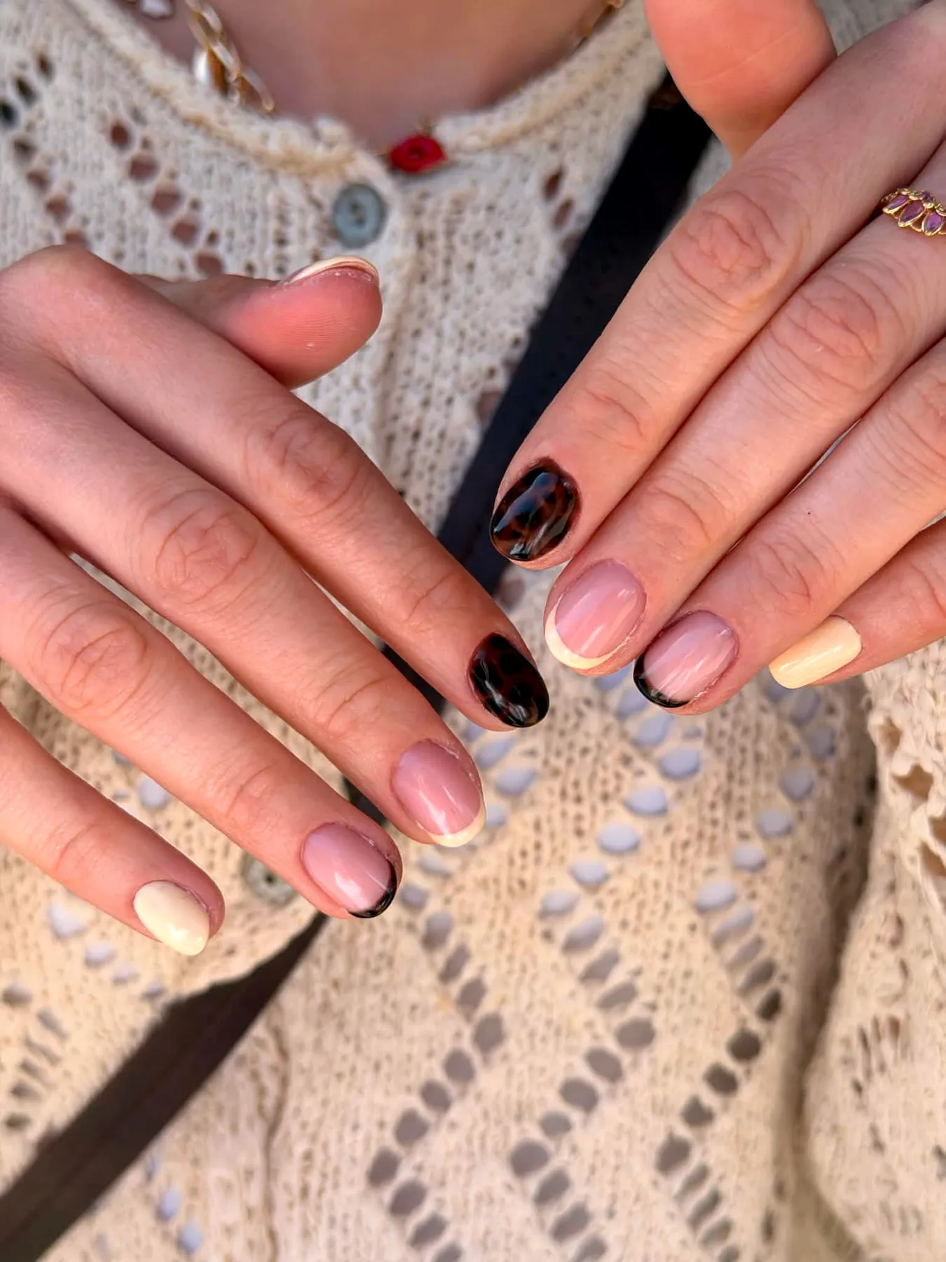 Réalisation ongles chez Louvéa — pose 19