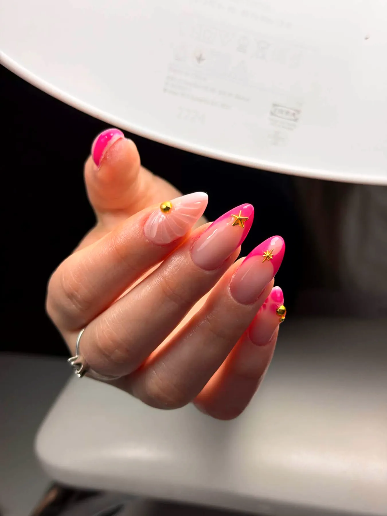 Réalisation ongles chez Louvéa — pose 27
